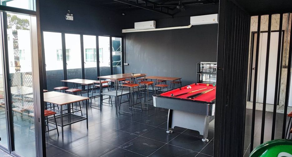 For rent そして for sale 12 ベッドルーム townhouse in Bang Lamung, Chonburi