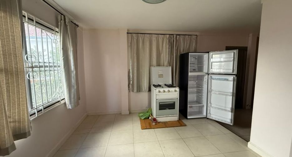 For sale 3 bedrooms townhouse in Si Racha, Chonburi