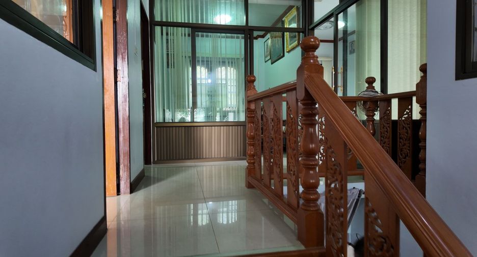 Casa en venta de 4 habitaciones en Sattahip, Chonburi