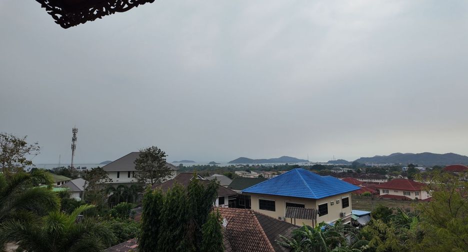 Casa en venta de 4 habitaciones en Sattahip, Chonburi