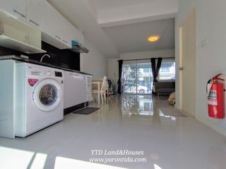 For rent 2 bed townhouse in Bang Phli, Samut Prakan