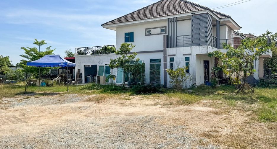 For sale 3 bed house in Phan Thong, Chonburi