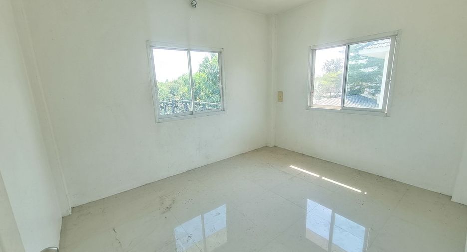 For sale 3 bed house in Phan Thong, Chonburi