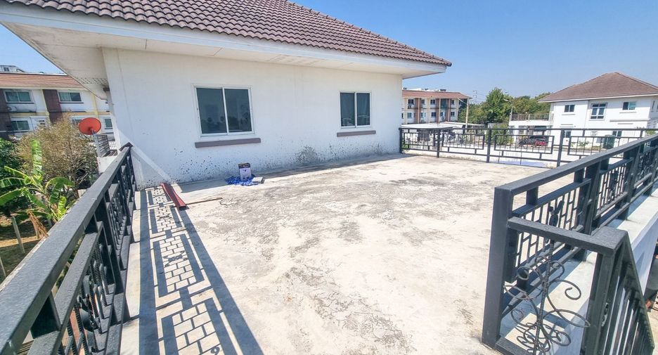 For sale 3 bed house in Phan Thong, Chonburi