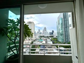 For sale 2 bedrooms condo in Khlong San, Bangkok