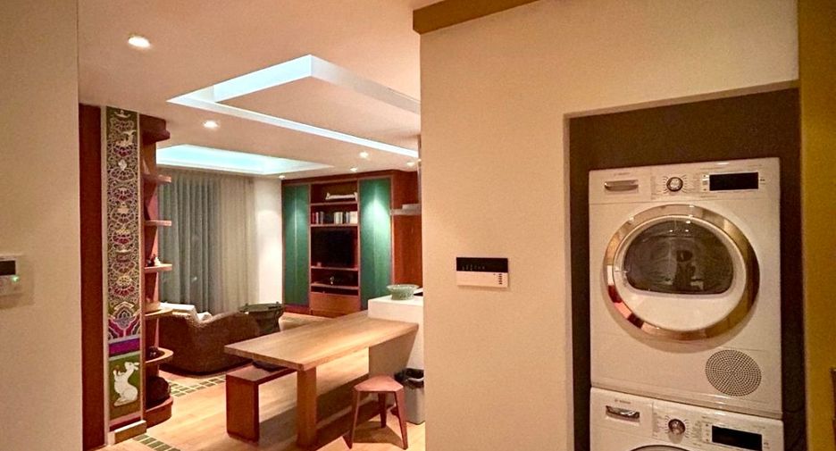 For sale 2 bedrooms condo in Khlong San, Bangkok