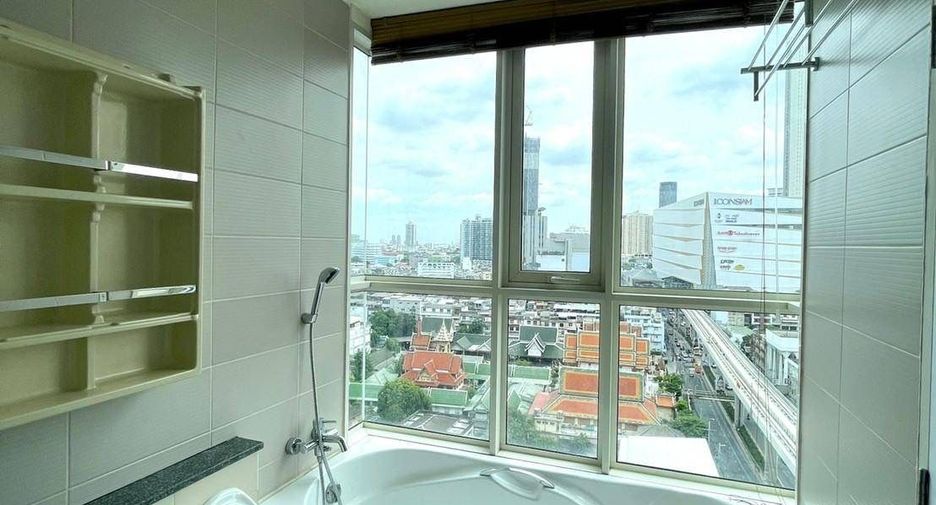 For rent and for sale 2 bedrooms condo in Khlong San, Bangkok