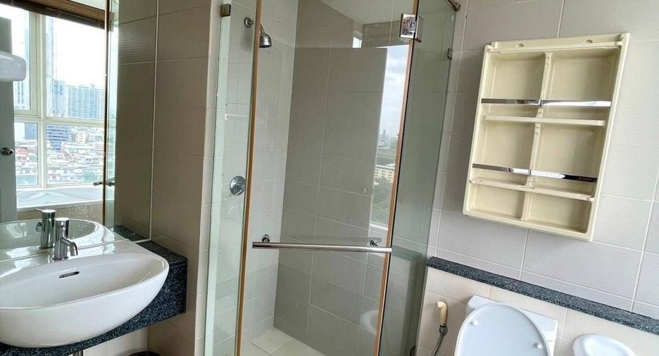 For rent and for sale 2 bedrooms condo in Khlong San, Bangkok