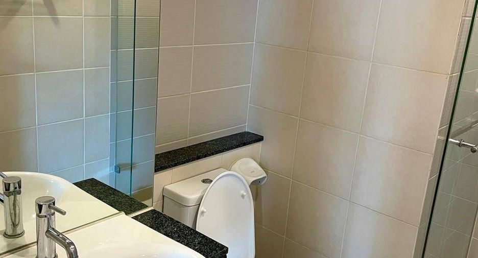For rent and for sale 2 bedrooms condo in Khlong San, Bangkok