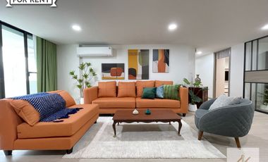 Condo en alquiler de 3 habitaciones en Khlong Toei, Bangkok