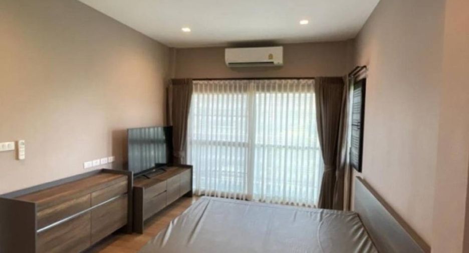 For sale 4 bed house in Mueang Nonthaburi, Nonthaburi