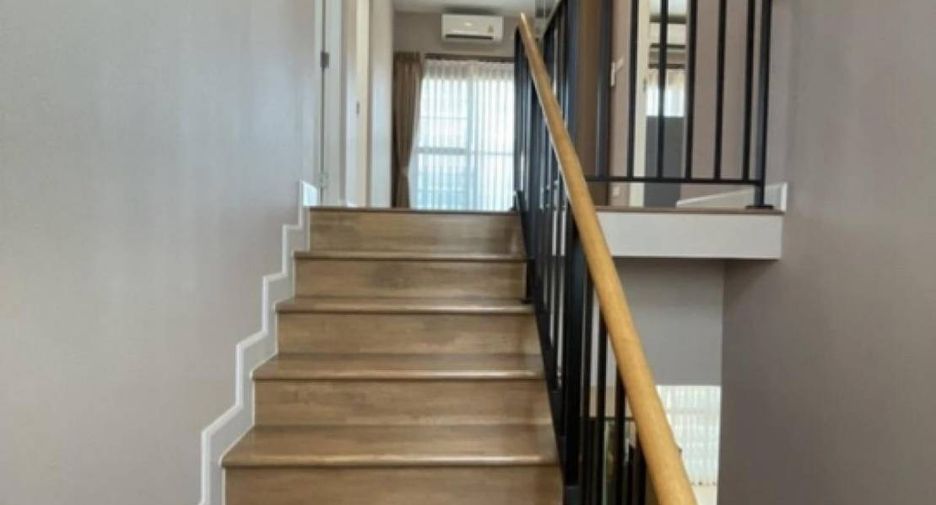 For sale 4 bed house in Mueang Nonthaburi, Nonthaburi