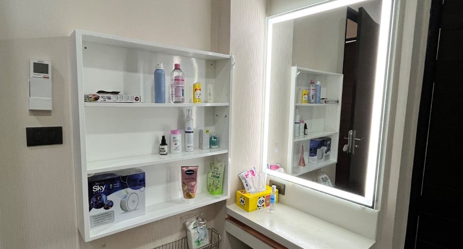 For sale 4 bedrooms house in Pak Kret, Nonthaburi