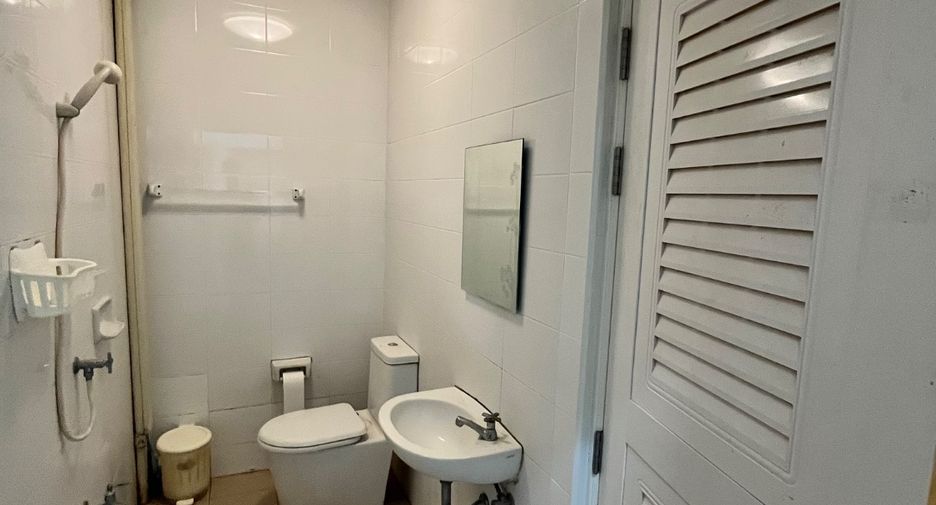 For sale 4 bedrooms house in Pak Kret, Nonthaburi
