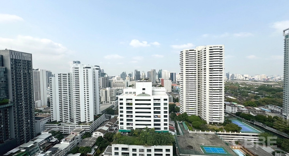 Wohnung zum Kauf mit 3 Zimmer in Watthana, Bangkok