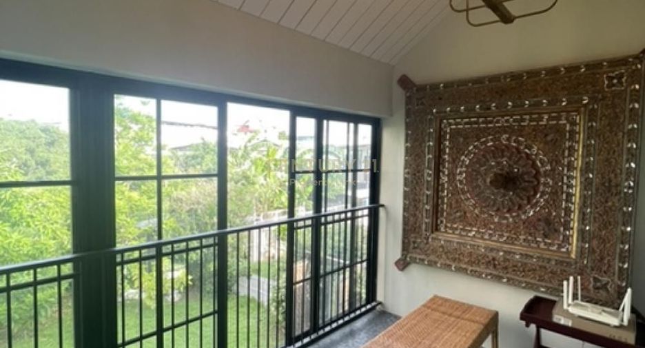 Casa en venta de 1 habitaciones en Yan Nawa, Bangkok