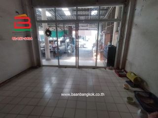 For sale 2 bedrooms retail Space in Sai Mai, Bangkok
