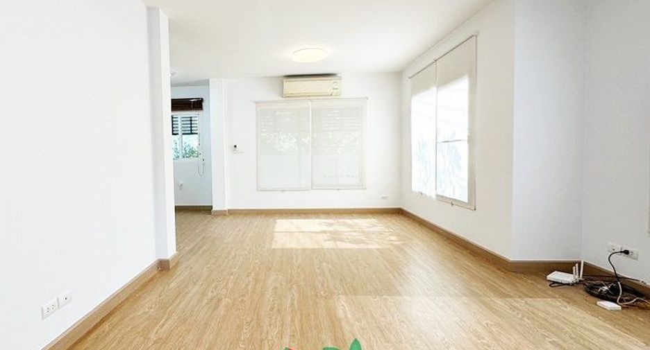 For sale 3 Beds townhouse in Bang Yai, Nonthaburi
