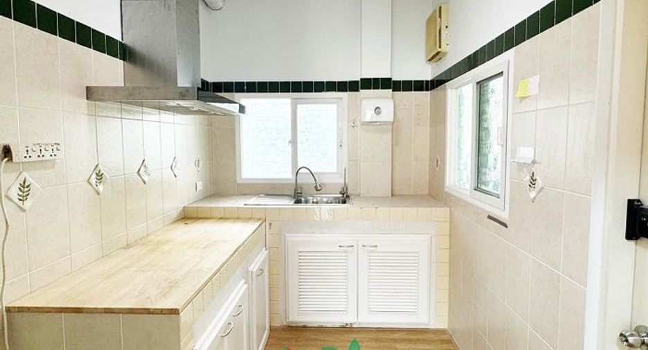 For sale 3 Beds townhouse in Bang Yai, Nonthaburi