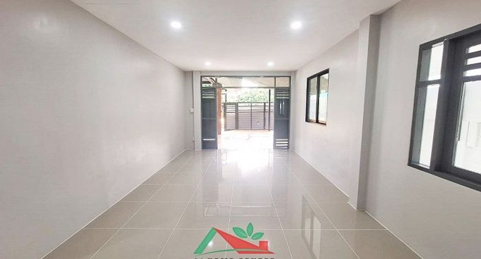 For sale 2 bed house in Mueang Nonthaburi, Nonthaburi