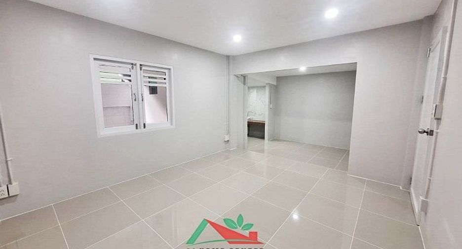 For sale 2 bed house in Mueang Nonthaburi, Nonthaburi