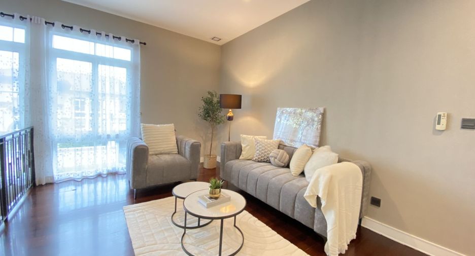 For rent 4 bedrooms house in Bang Phli, Samut Prakan