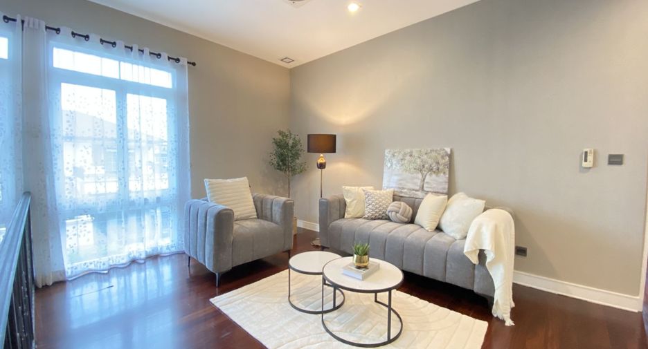 For rent 4 bedrooms house in Bang Phli, Samut Prakan