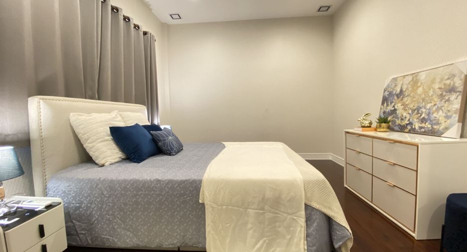 For rent 4 bedrooms house in Bang Phli, Samut Prakan