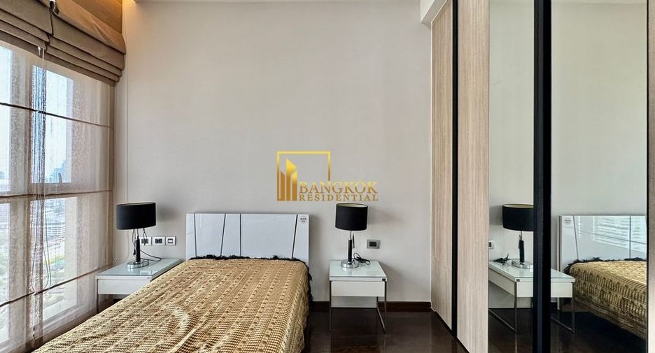 For rent 2 bedrooms condo in Khlong Toei, Bangkok
