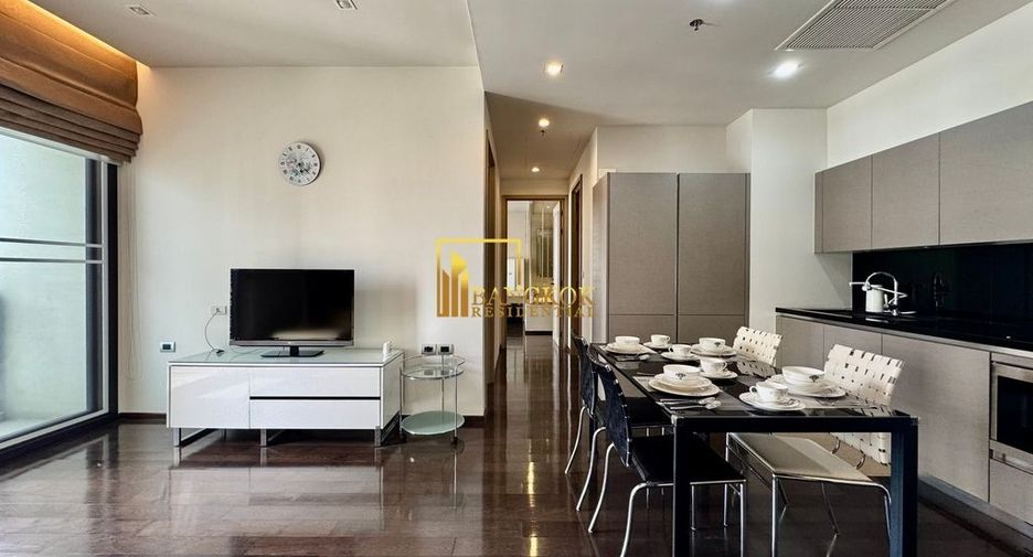 For rent 2 bedrooms condo in Khlong Toei, Bangkok