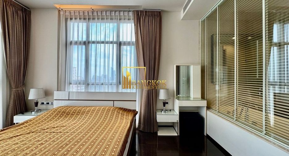 For rent 2 bedrooms condo in Khlong Toei, Bangkok