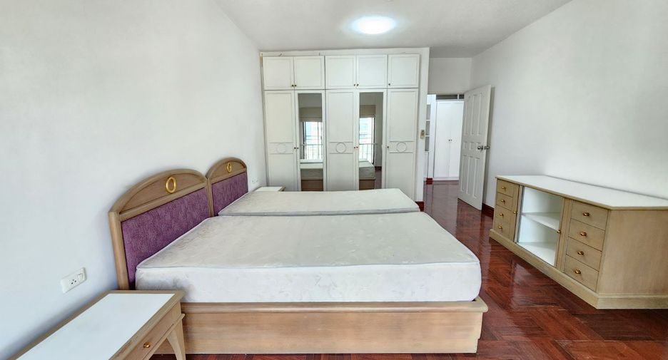 Apartamento en alquiler de 3 habitaciones en Pathum Wan, Bangkok
