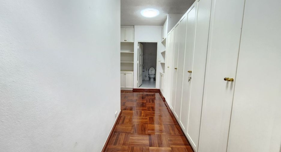 Apartamento en alquiler de 3 habitaciones en Pathum Wan, Bangkok