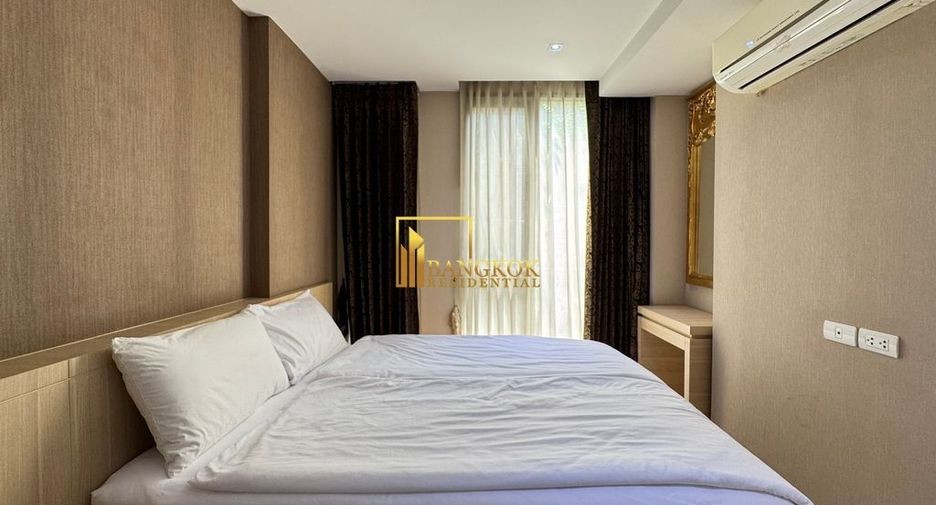 For rent 2 bedrooms condo in Sathon, Bangkok