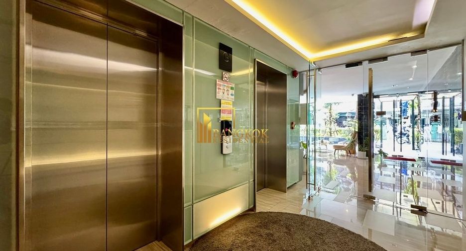For rent 2 bedrooms condo in Sathon, Bangkok