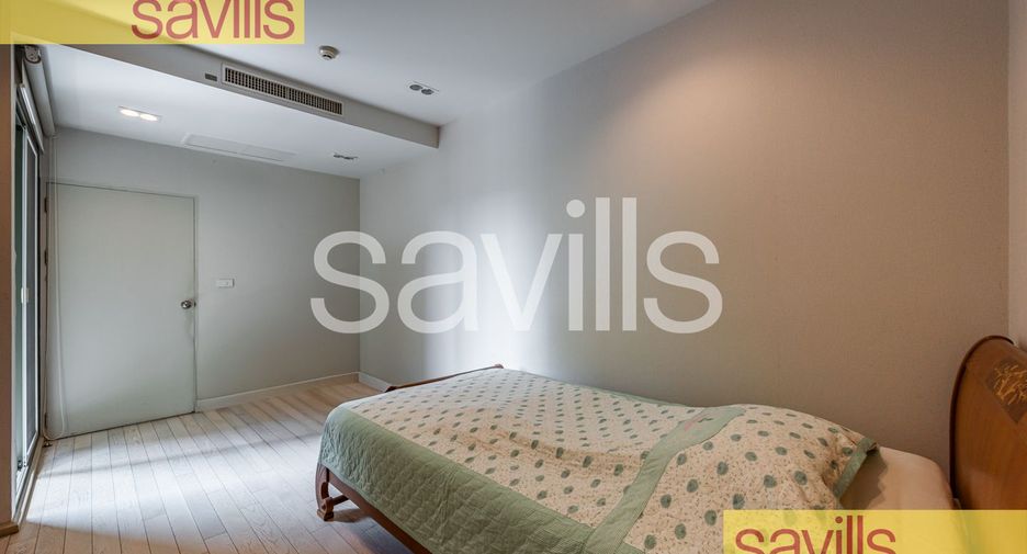 For sale 2 bedrooms condo in Watthana, Bangkok