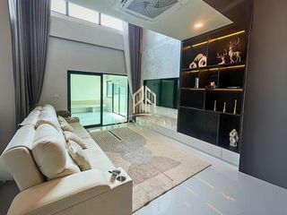 For rent 4 bed house in Bang Phli, Samut Prakan