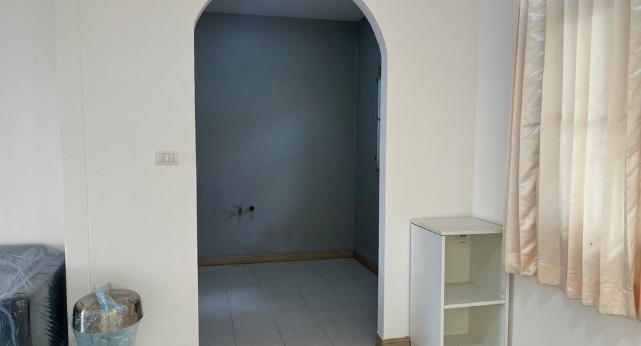 For rent and for sale 3 bedrooms townhouse in Mueang Pathum Thani, Pathum Thani