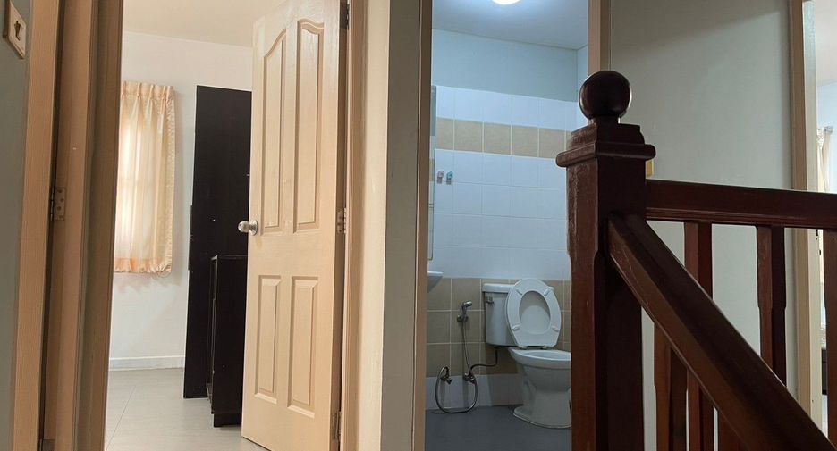 For rent and for sale 3 bedrooms townhouse in Mueang Pathum Thani, Pathum Thani