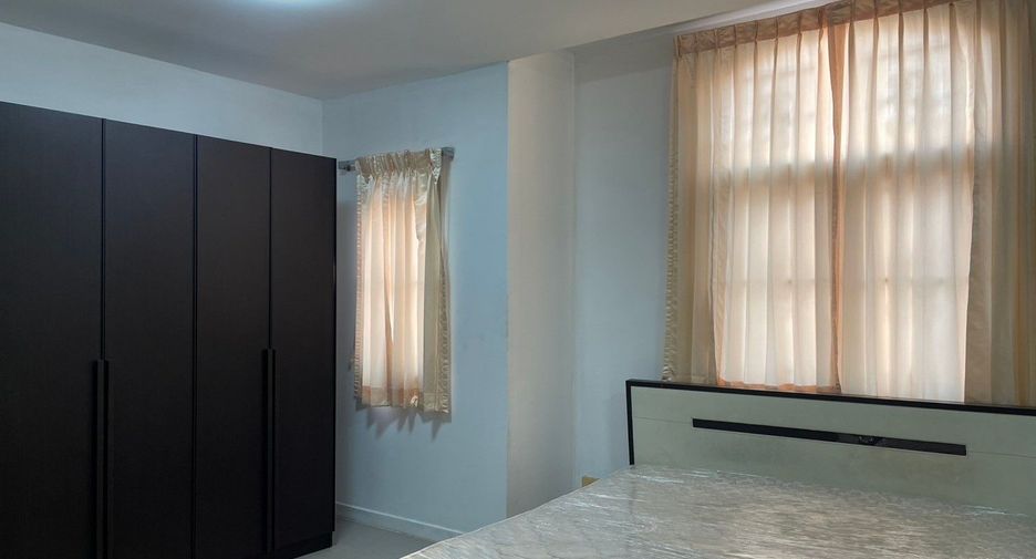 For rent and for sale 3 bedrooms townhouse in Mueang Pathum Thani, Pathum Thani