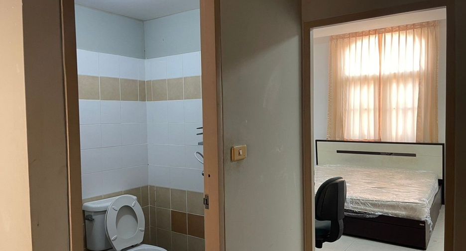 For rent and for sale 3 bedrooms townhouse in Mueang Pathum Thani, Pathum Thani