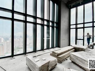 For sale 3 bed condo in Khlong Toei, Bangkok