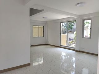 For sale 3 bedrooms townhouse in Bang Khen, Bangkok
