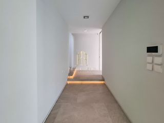 出售 3 卧室 独立屋 在 Saphan Sung, 曼谷
