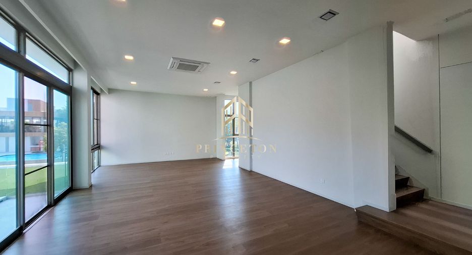 出售 3 卧室 独立屋 在 Saphan Sung, 曼谷
