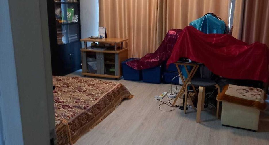 For sale 2 ベッドルーム townhouse in Khlong Sam Wa, Bangkok