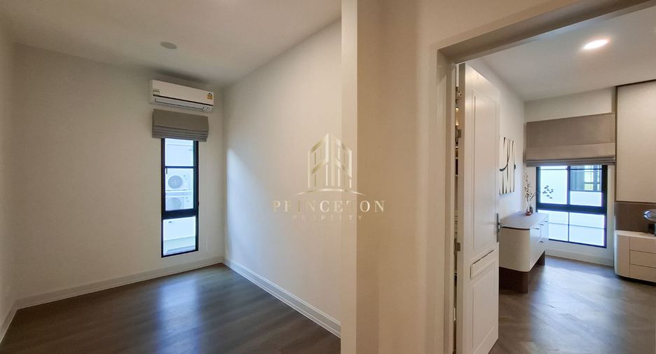 For rent and for sale 4 bedrooms house in Saphan Sung, Bangkok