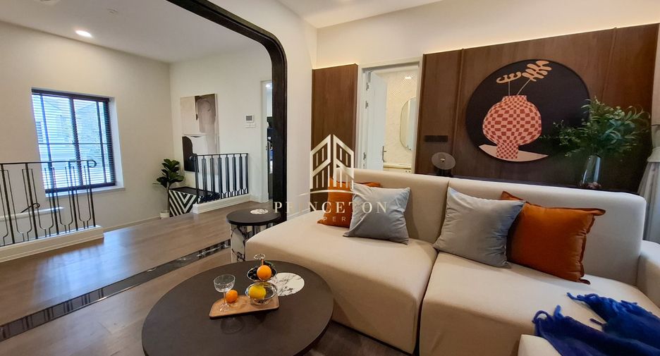 For rent and for sale 4 bedrooms house in Saphan Sung, Bangkok