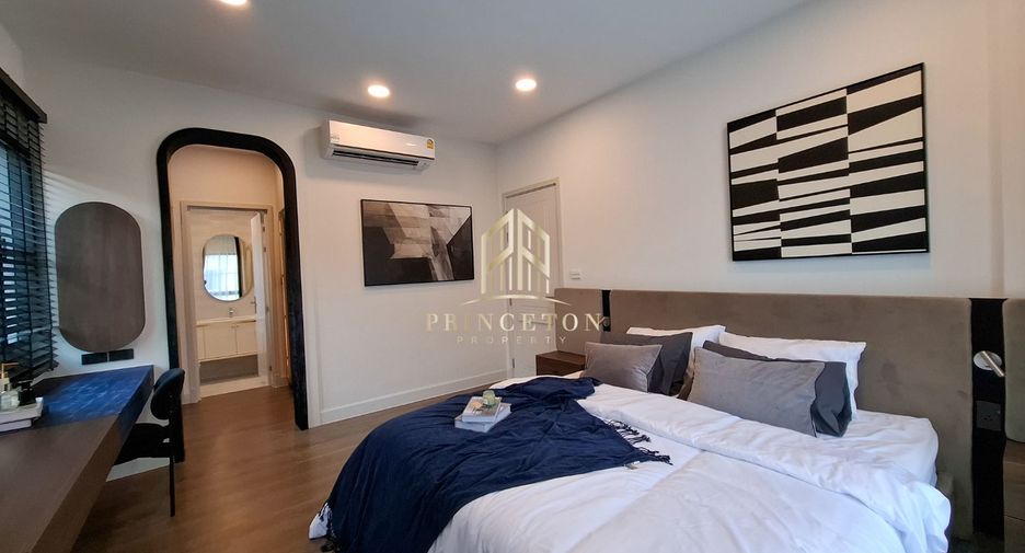 For rent and for sale 4 bedrooms house in Saphan Sung, Bangkok