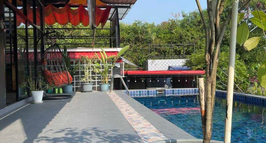出售 6 卧室 公寓式住宅 在 Sattahip, Chon Buri